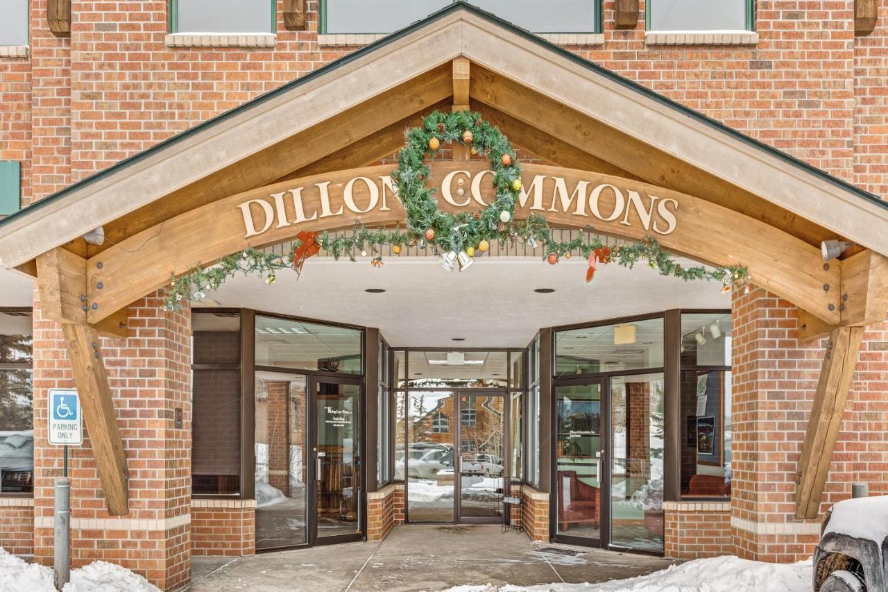 Отель Dillon Commons Экстерьер фото